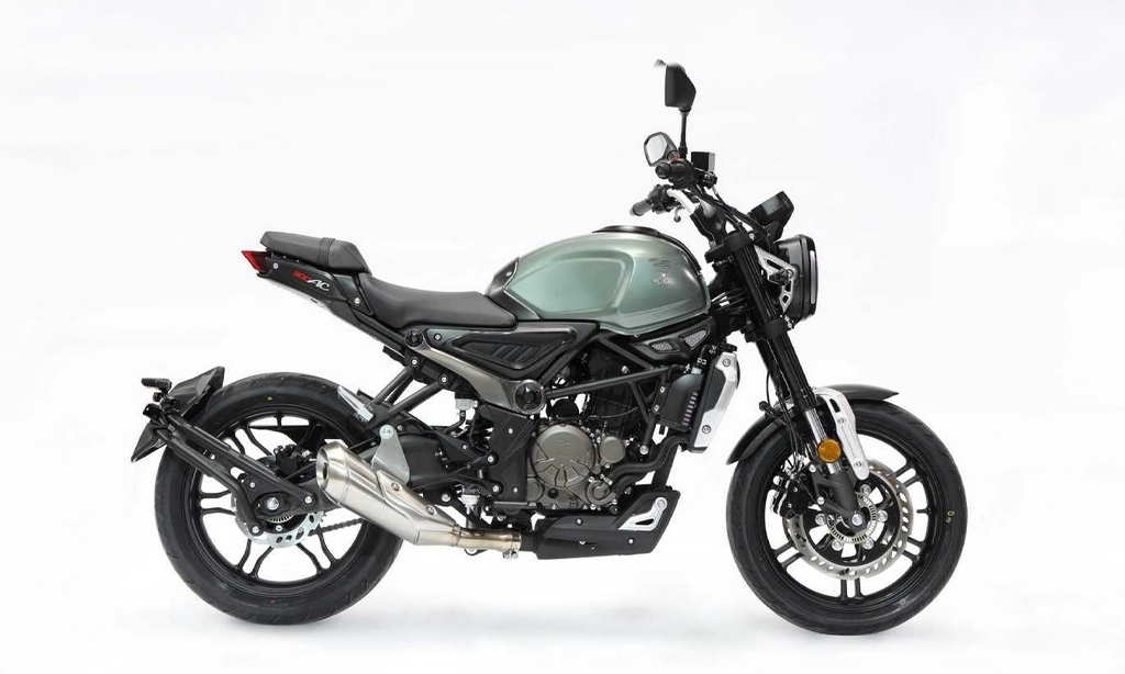 VOGE 300AC